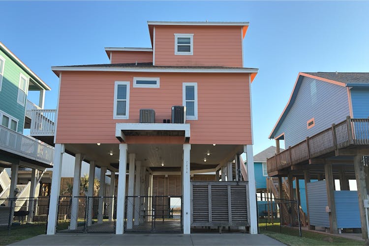 2634 Whitecap Crystal Beach, TX 77650, Galveston County