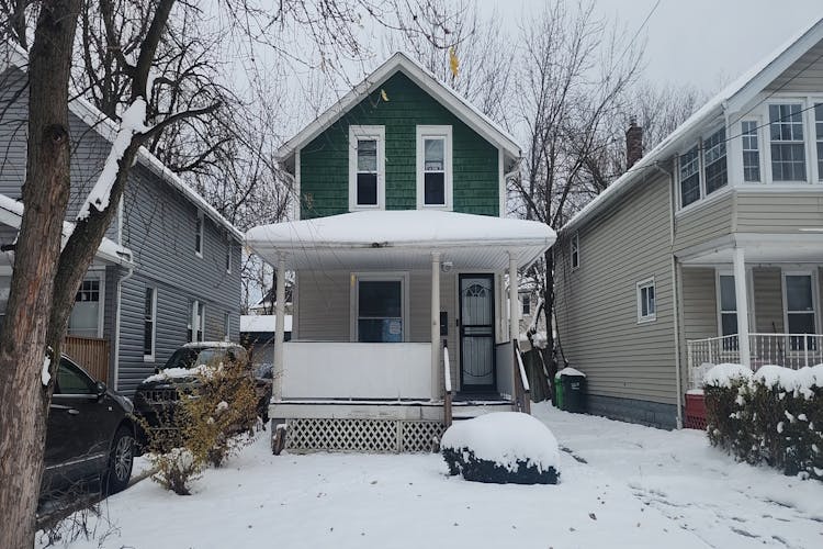 9501 Sladden Ave Garfield Heights, OH 44125, Cuyahoga County