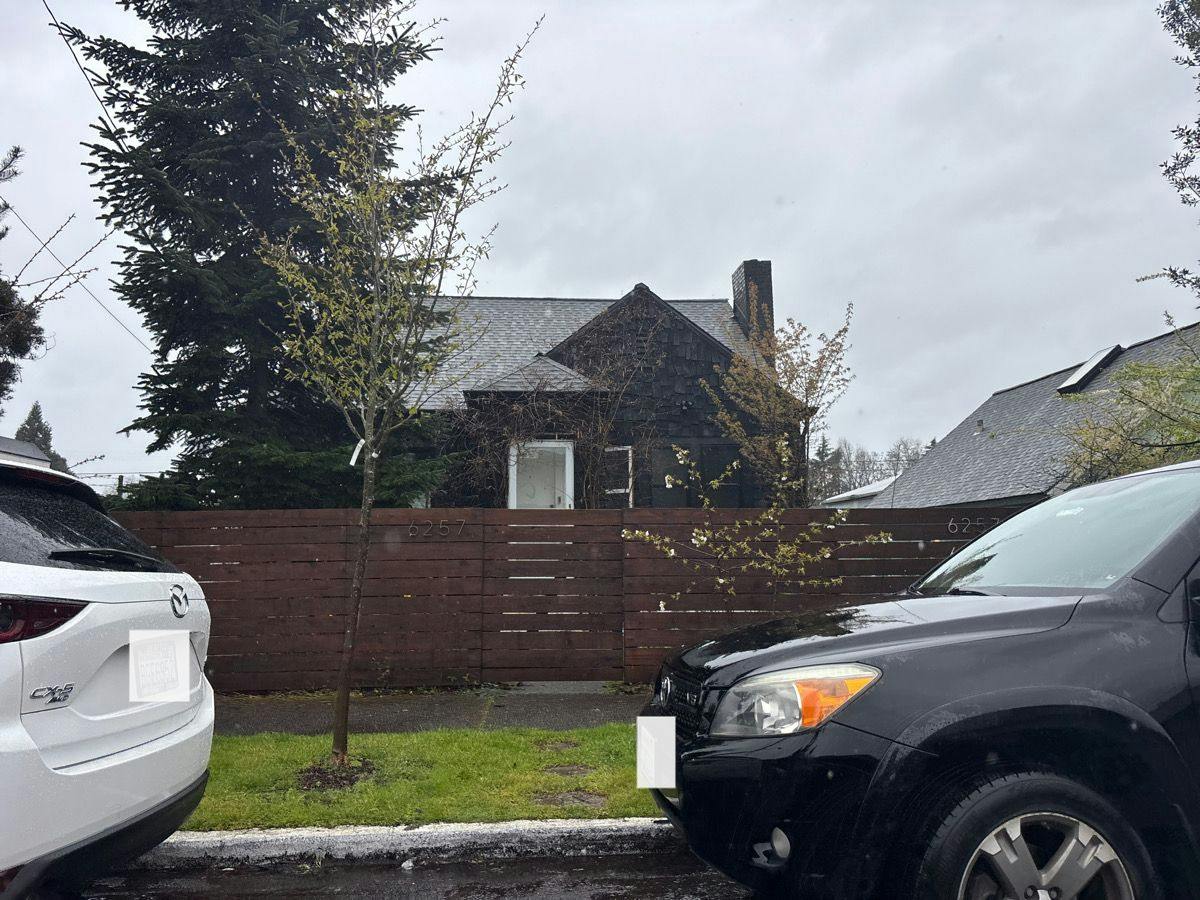 Ellis Ave, Seattle, WA 98108