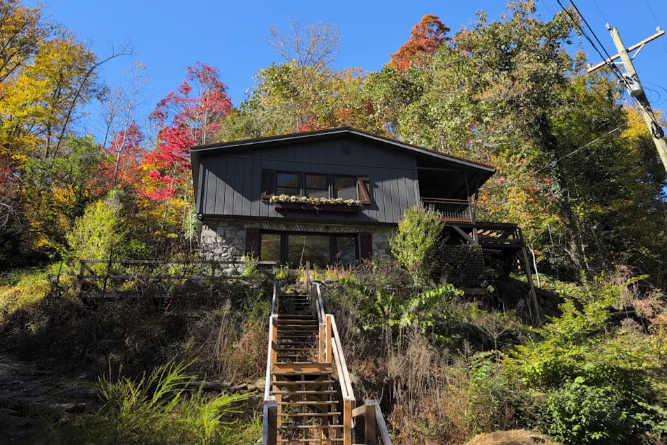 865 Middle Fork Road Hendersonville, NC 28792, Henderson County
