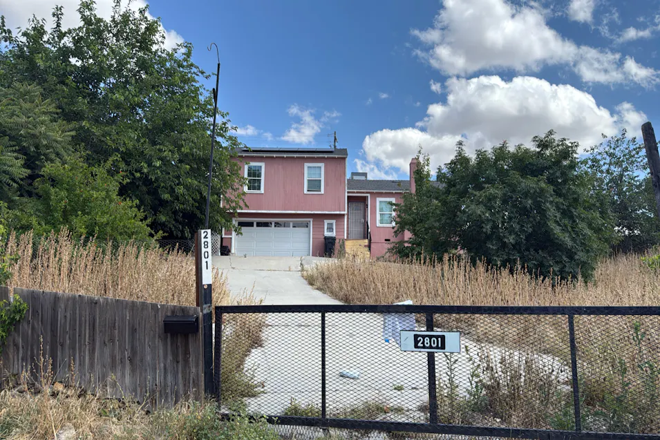 2801 Hawthorne Ave Bakersfield, CA 93305, Kern County