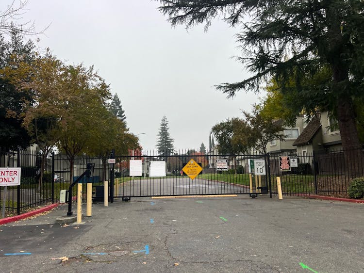 100 La Contera Ct Unit #143 Sacramento, CA 95834, Sacramento County