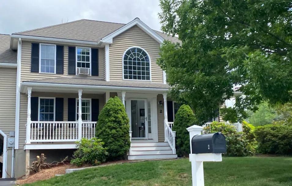 2 William Cir Rutland, MA 01543, Worcester County