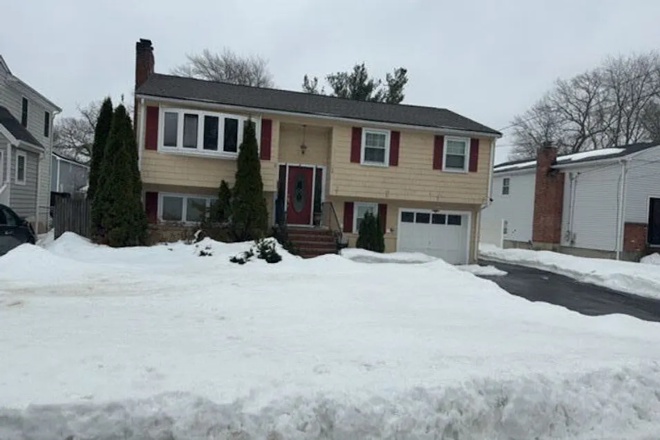 158 Bonham Rd Dedham, MA 02026, Norfolk County