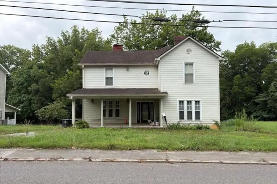 136 S Jackson St Athens, TN 37303, McMinn County