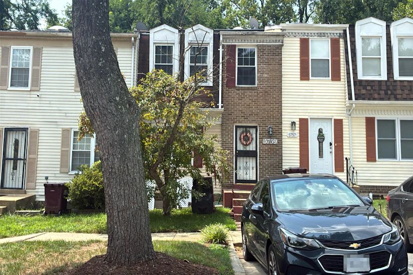 5759 Falkland Pl