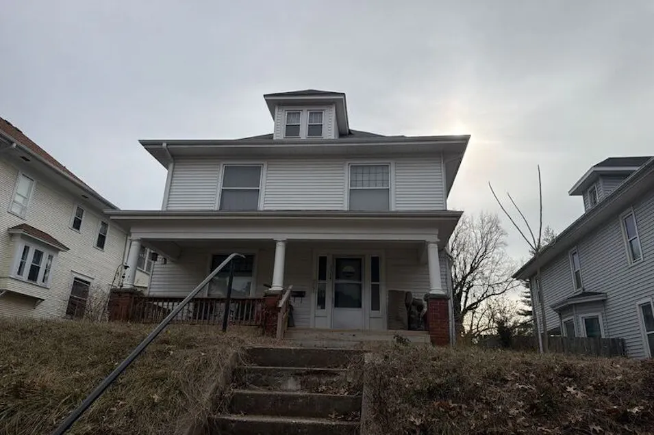 2514 Jules St Saint Joseph, MO 64501, Buchanan County