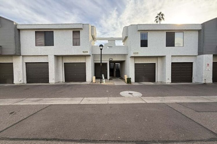 9221 N 59th Ave 216 Glendale, AZ 85302, Maricopa County