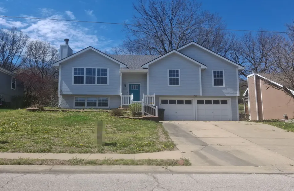 2204 S 19th Ter Leavenworth, KS 66048, Leavenworth County