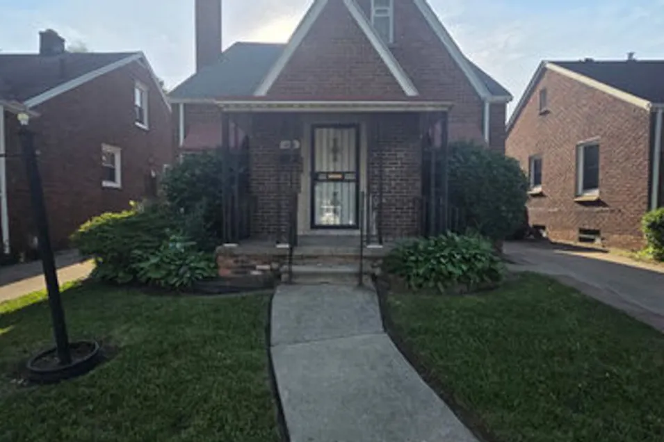 14818 Lesure St Detroit, MI 48227, Wayne County
