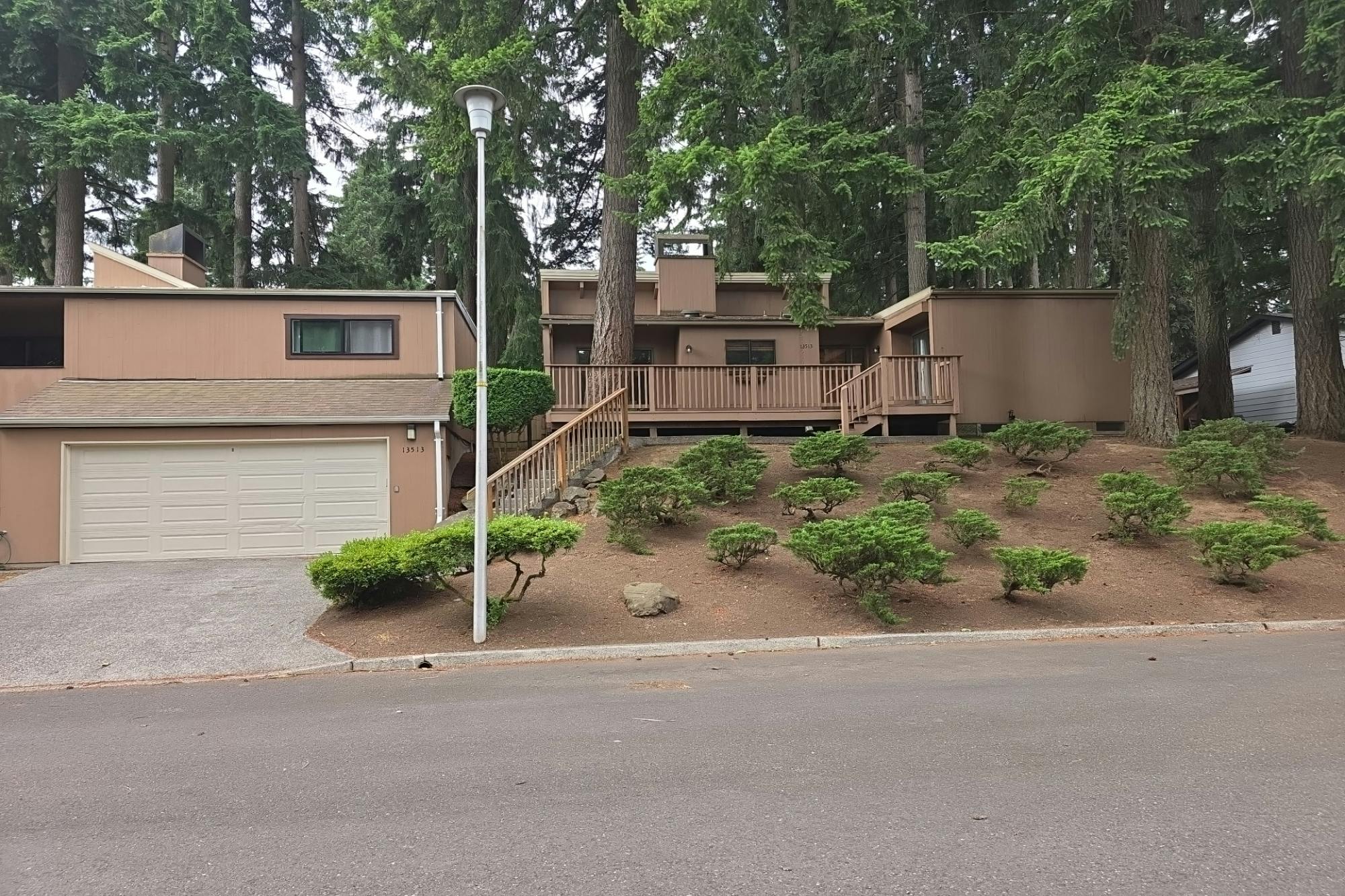 13513 NE 22ND St  