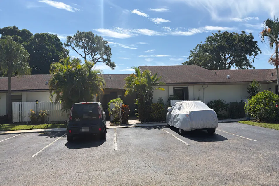 6102 Woodlake Blvd Greenacres, FL 33463, Palm Beach County
