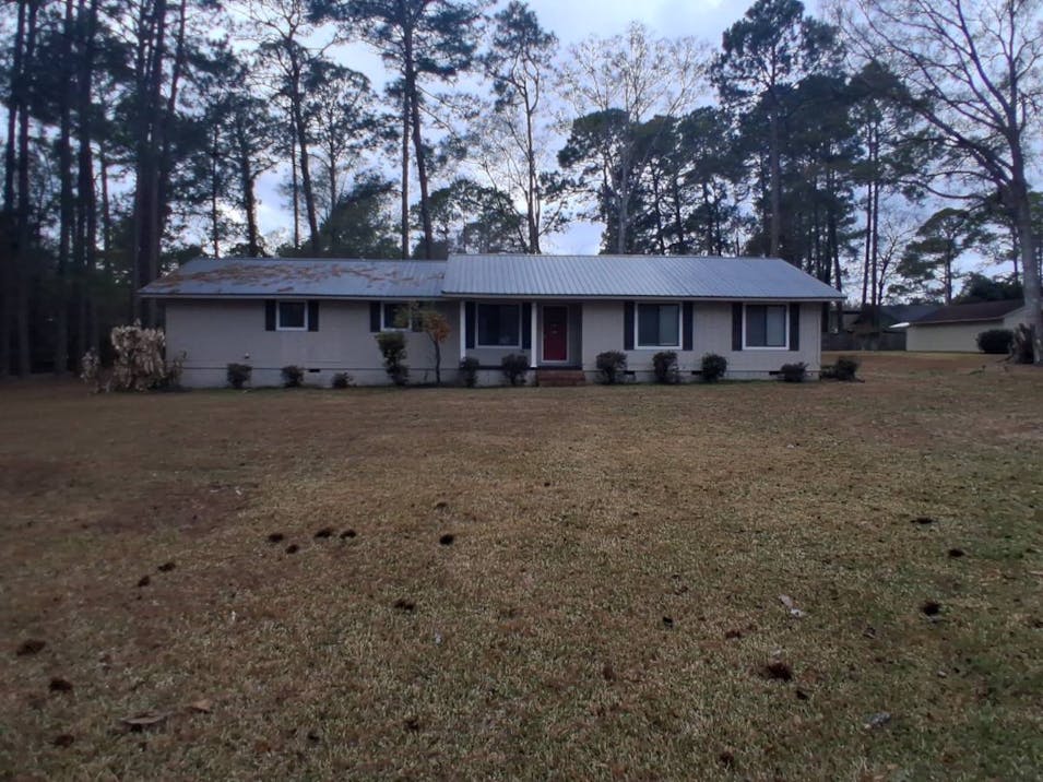 141 Wenona Way Fitzgerald, GA 31750, Ben Hill County