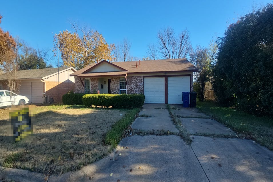 409 Nathan Street Burleson, TX 76028, Johnson County