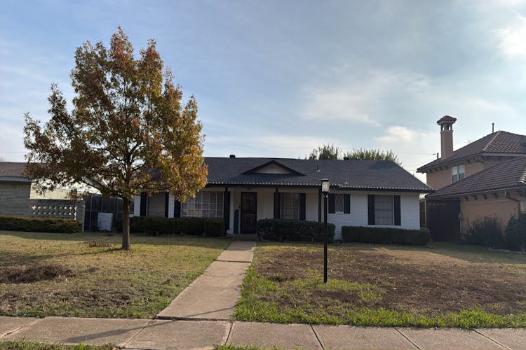 3152 Satsuma Drive Dallas, TX 75229, Dallas County