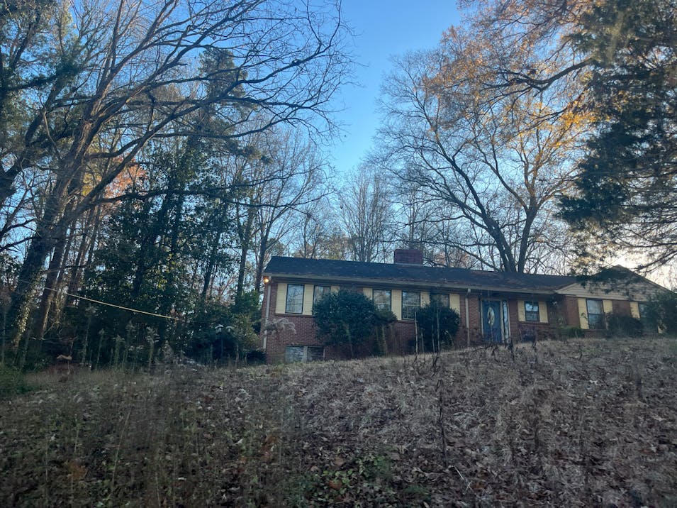 1 Forest Dr Sylacauga, AL 35150, Talladega County