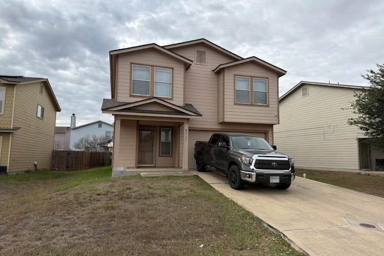 4711 Appaloosa Run San Antonio, TX 78244, Bexar County