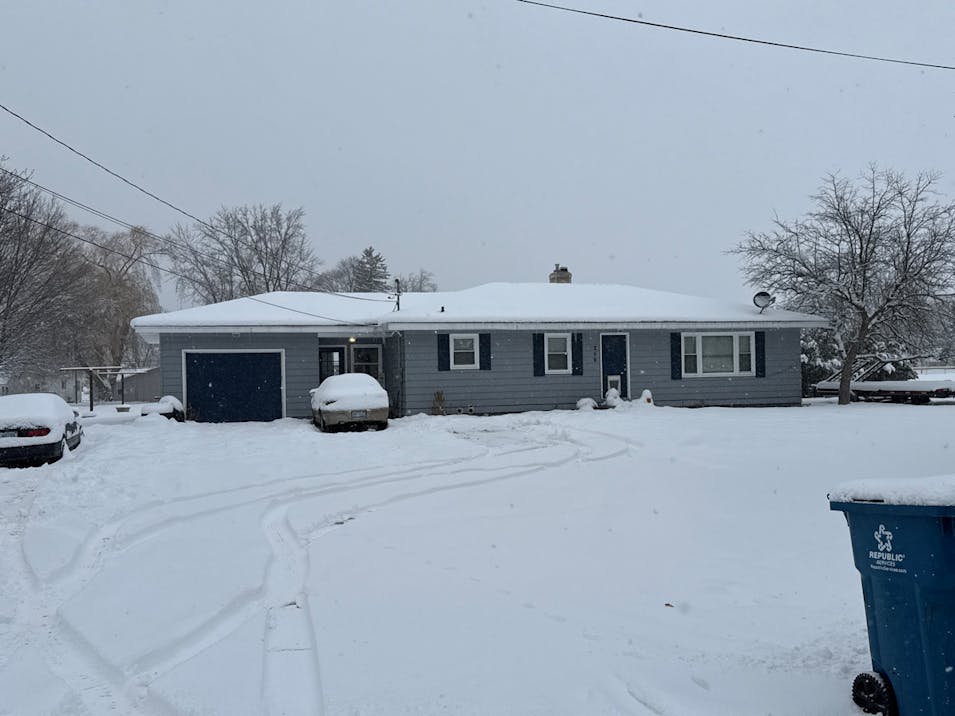259 Joy Howard City, MI 49329, Montcalm County