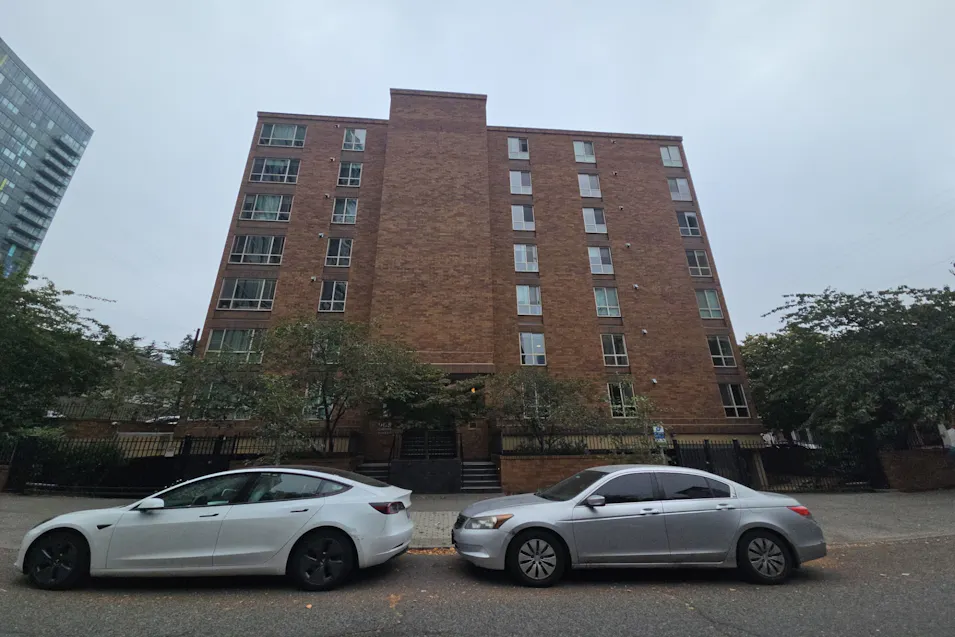 905 Cherry St Unit #102 Seattle, WA 98104, King County