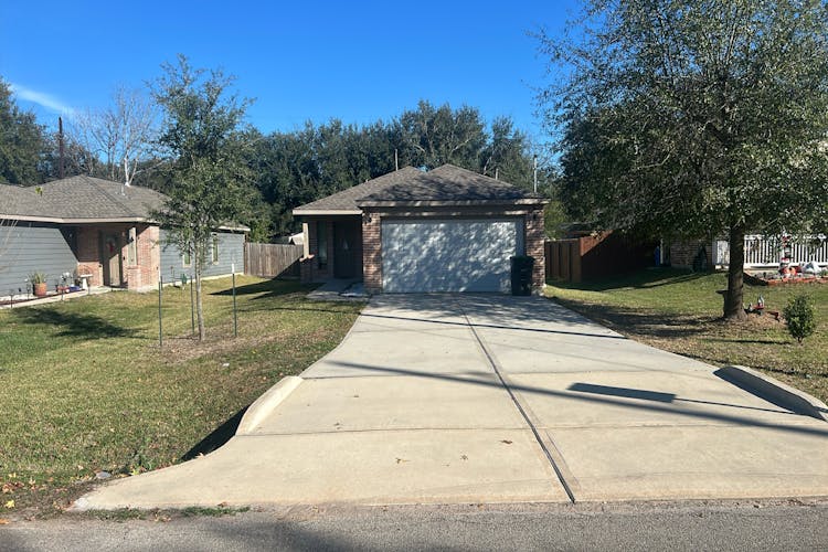 513 Hospital St Tomball, TX 77375, Harris County