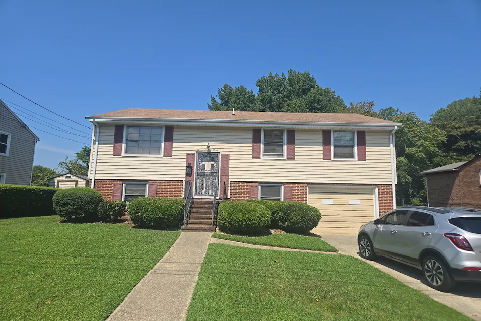 1123 Floyd Street Petersburg, VA 23803, Petersburg City County