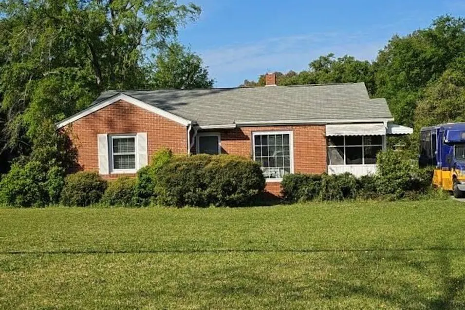 208 Comer Dr Dublin, GA 31021, Laurens County