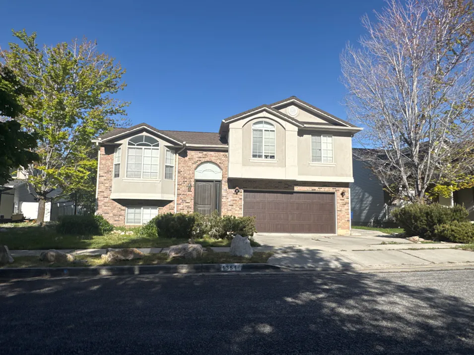 1351 Chilly Peak Cir Ogden, UT 84404, Weber County