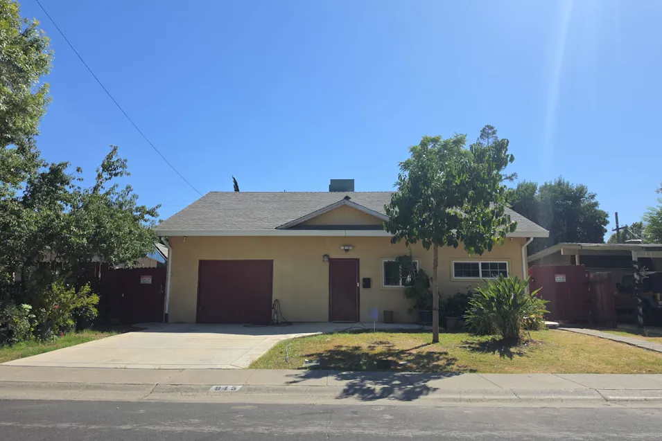 945 Sharian St West Sacramento, CA 95605, Yolo County