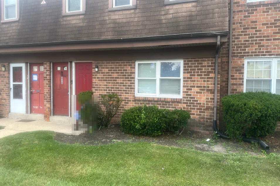 825 Henri Ct Burlington, NJ 08016, Burlington County