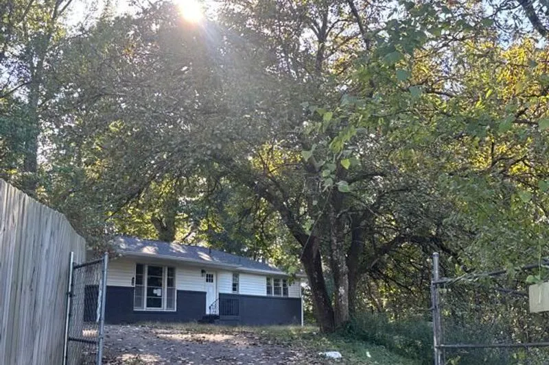 Oliver St, Ashland City, TN 37015 #1