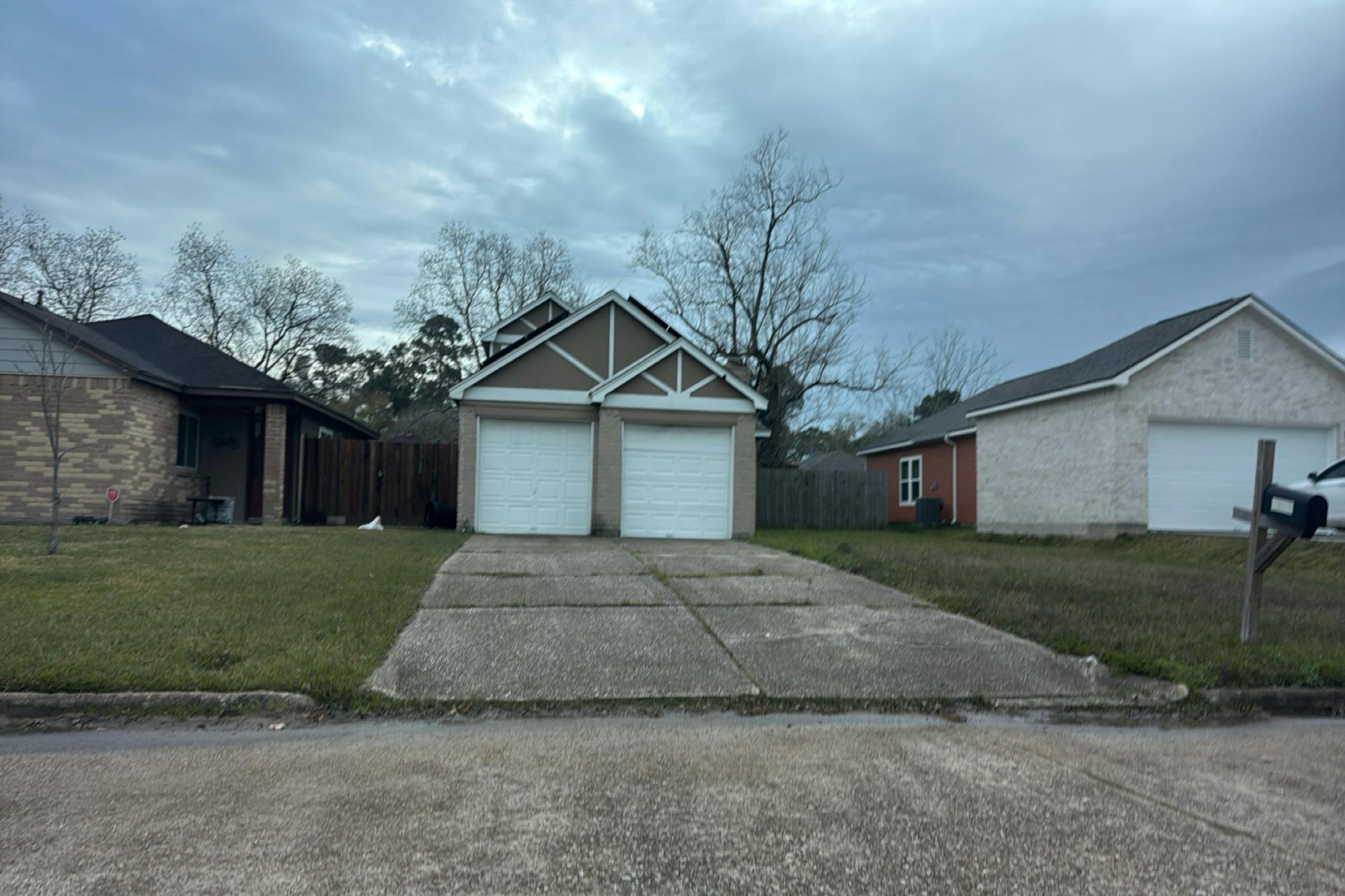 Abalone Way, Houston, TX 77044