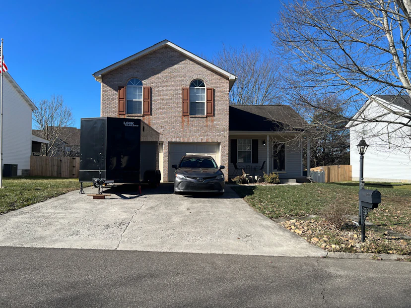 7043 Yellow Oak Lane