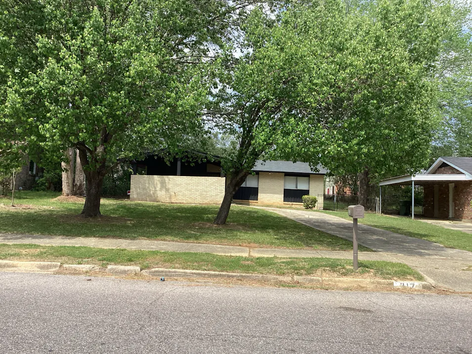317 Southlawn Dr Montgomery, AL 36108, Montgomery County