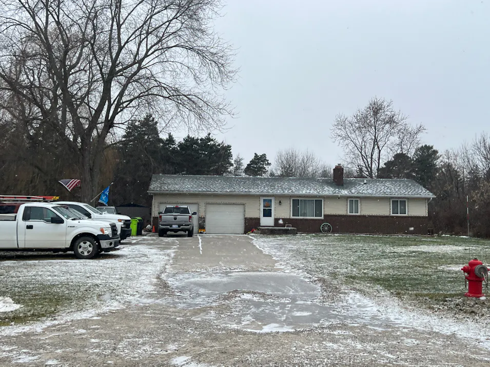 2915 N Burkhart Rd Howell, MI 48855, Livingston County