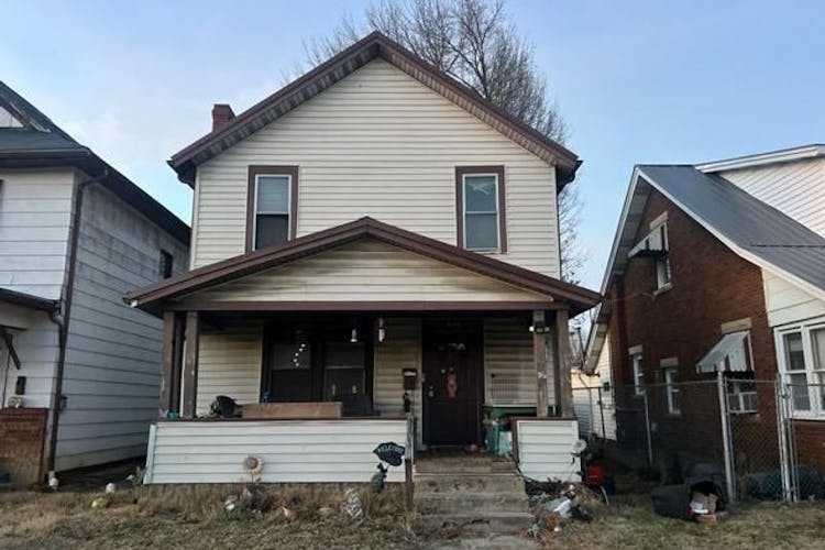 204 8th Ave W Huntington, WV 25701, Cabell County