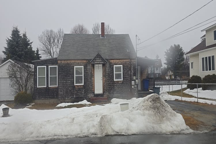 12 Westminster Ave Brunswick, ME 04011, Cumberland County