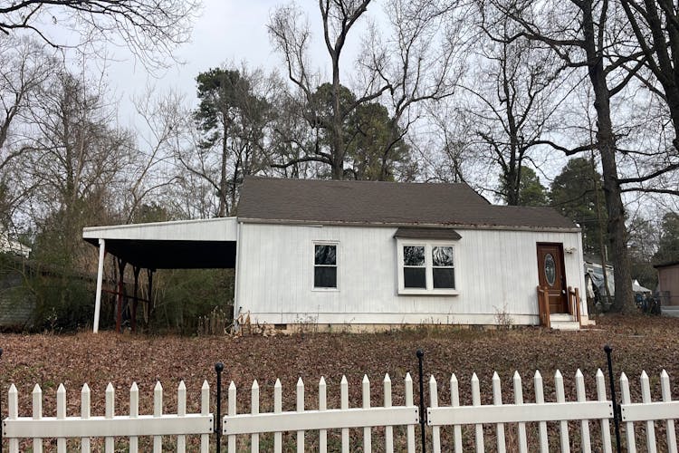 1401 Robinhood Rd Durham, NC 27701, Durham County