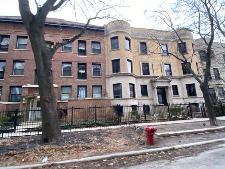 4331 Hazel St., Unit 3s Chicago, IL 60613, Cook County