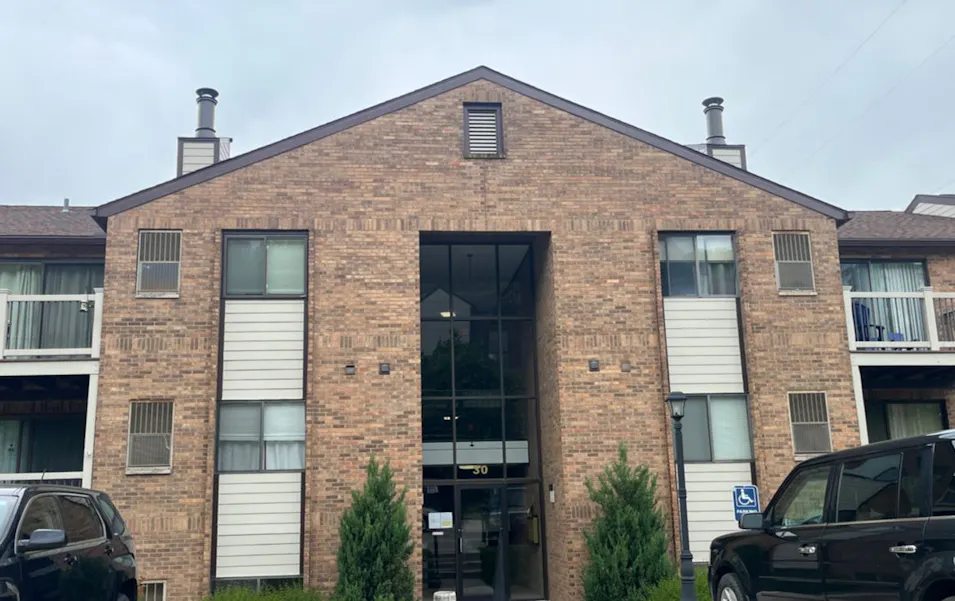 30 Woodland Hills Dr Southgate, KY 41071, Campbell County