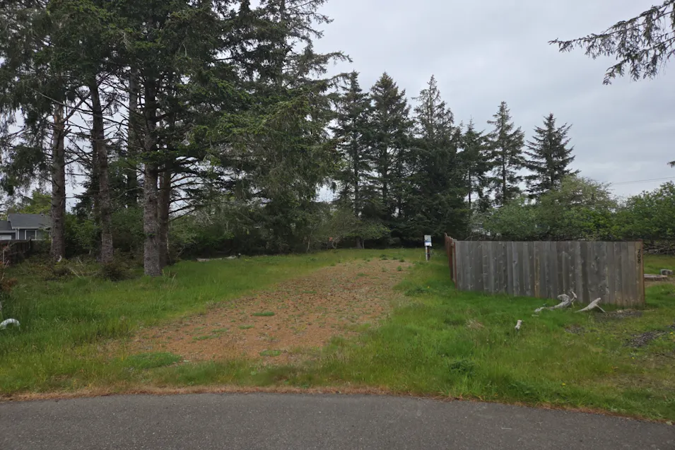 706 Baldpate Court SE Ocean Shores, WA 98569, Grays Harbor County