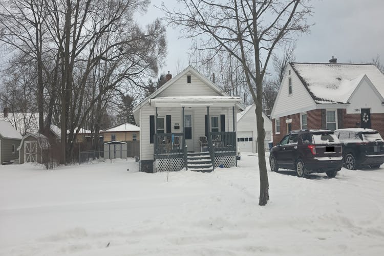 2974 Eastland Rd Muskegon, MI 49441, Muskegon County