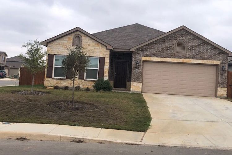 19902 Lonesome Dove Lytle, TX 78052, Atascosa County