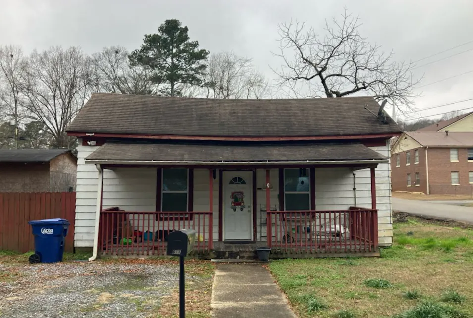 611 30th St N Pell City, AL 35125, Saint Clair County