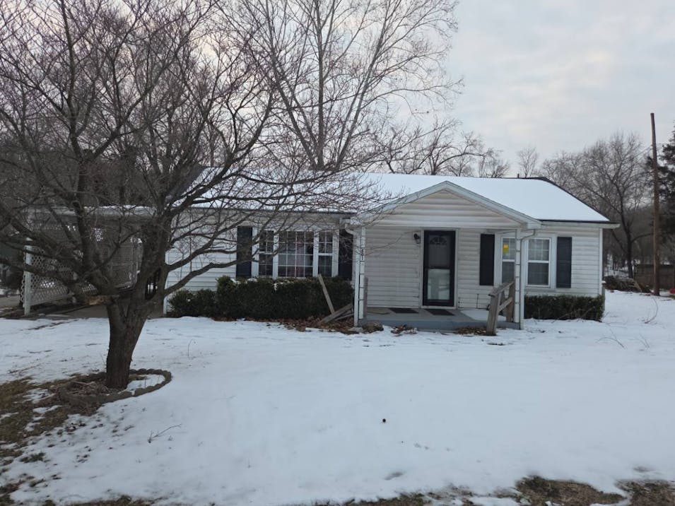 601 Park St Anderson, MO 64831, McDonald County