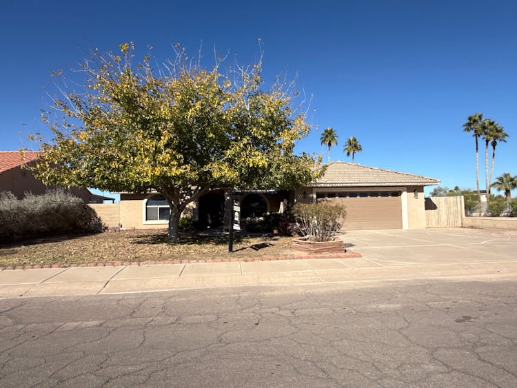 10048 W San Lazaro Dr Arizona City, AZ 85123, Pinal County