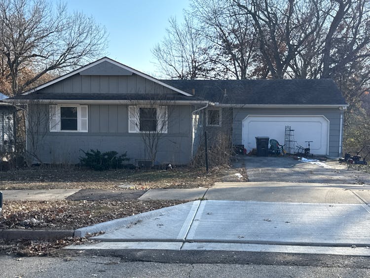 3203 E 107th Terr Kansas City, MO 64137, Jackson County
