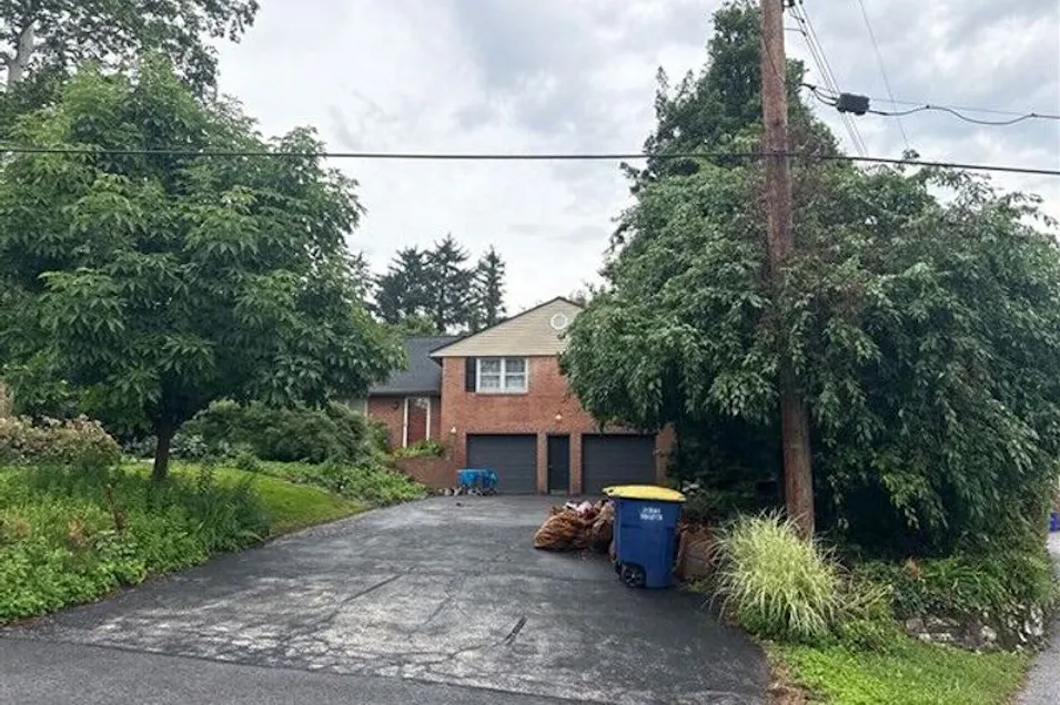 1171 Grandview Road York, PA 17403, York County