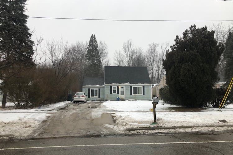 2007 Miller Rd Lansing, MI 48911, Ingham County