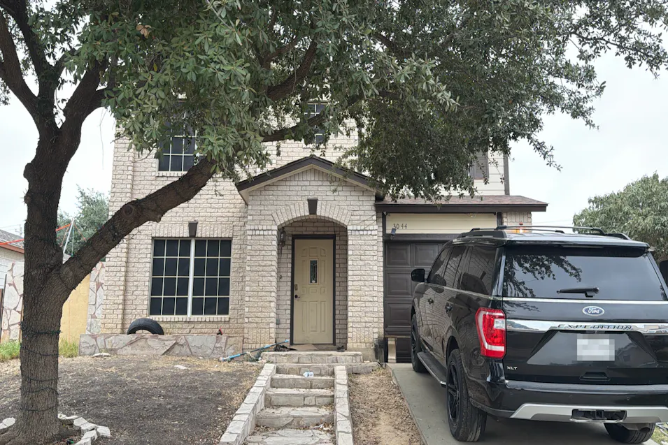 3044 Saint Isaac Loop Laredo, TX 78046, Webb County