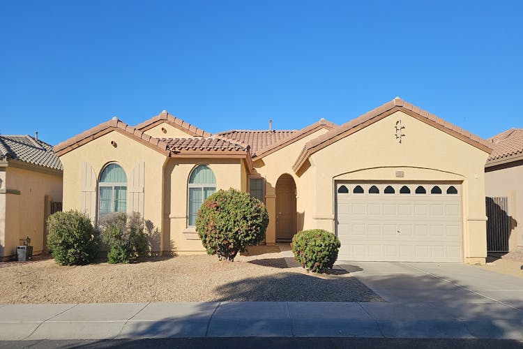 2320 W Corral Rd Phoenix, AZ 85041, Maricopa County